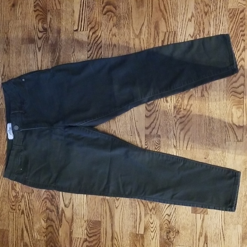 (12) Jordache High Rise Ankle Legging Denim Streetwear Cottagecore Contemporary